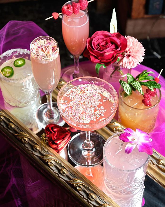 Galentines-Blind-Pig-Parlour1